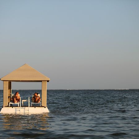 Puri Santrian Beach Resort And Spa Sanur Εξωτερικό φωτογραφία
