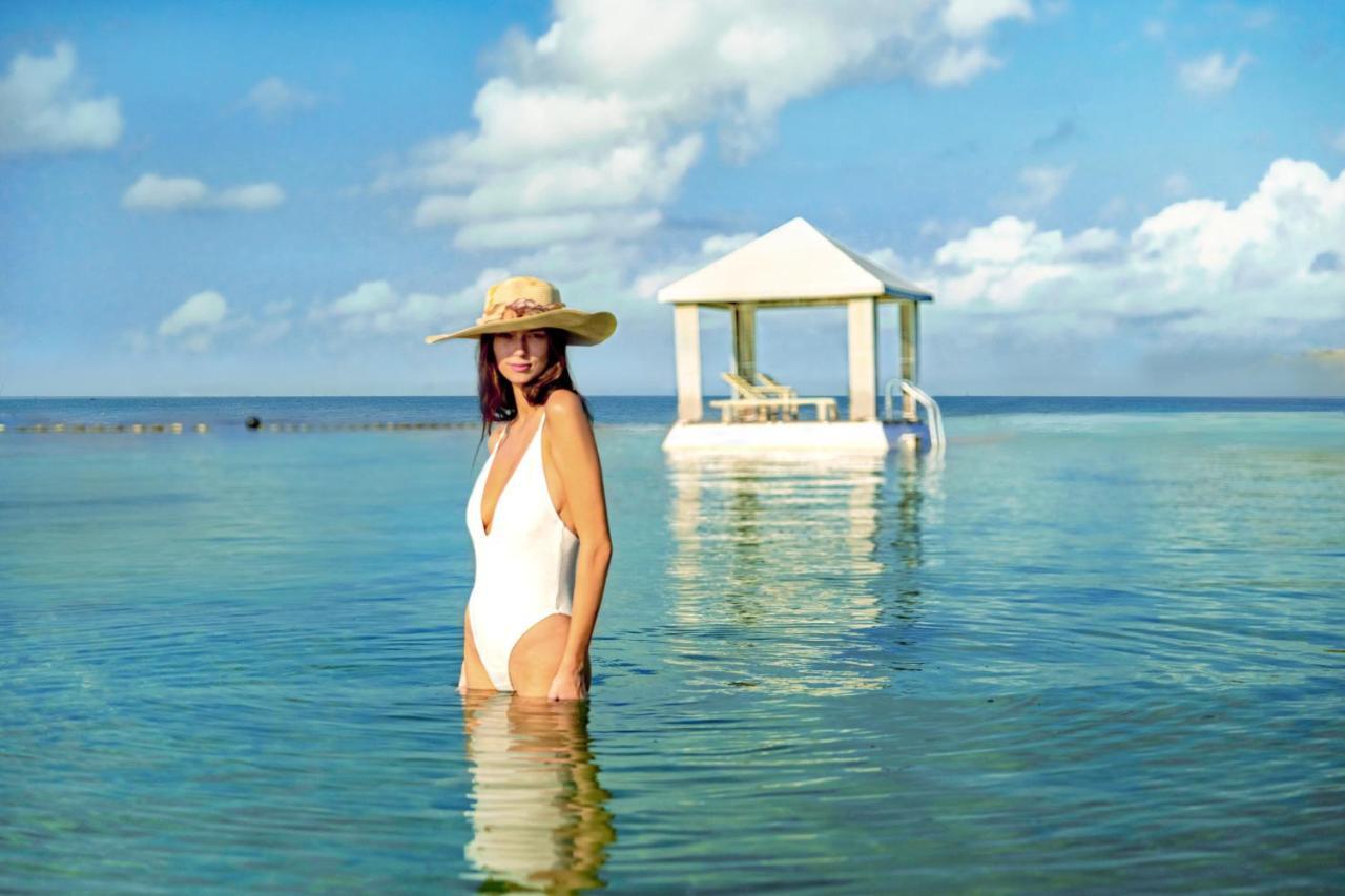 Puri Santrian Beach Resort And Spa Sanur Εξωτερικό φωτογραφία