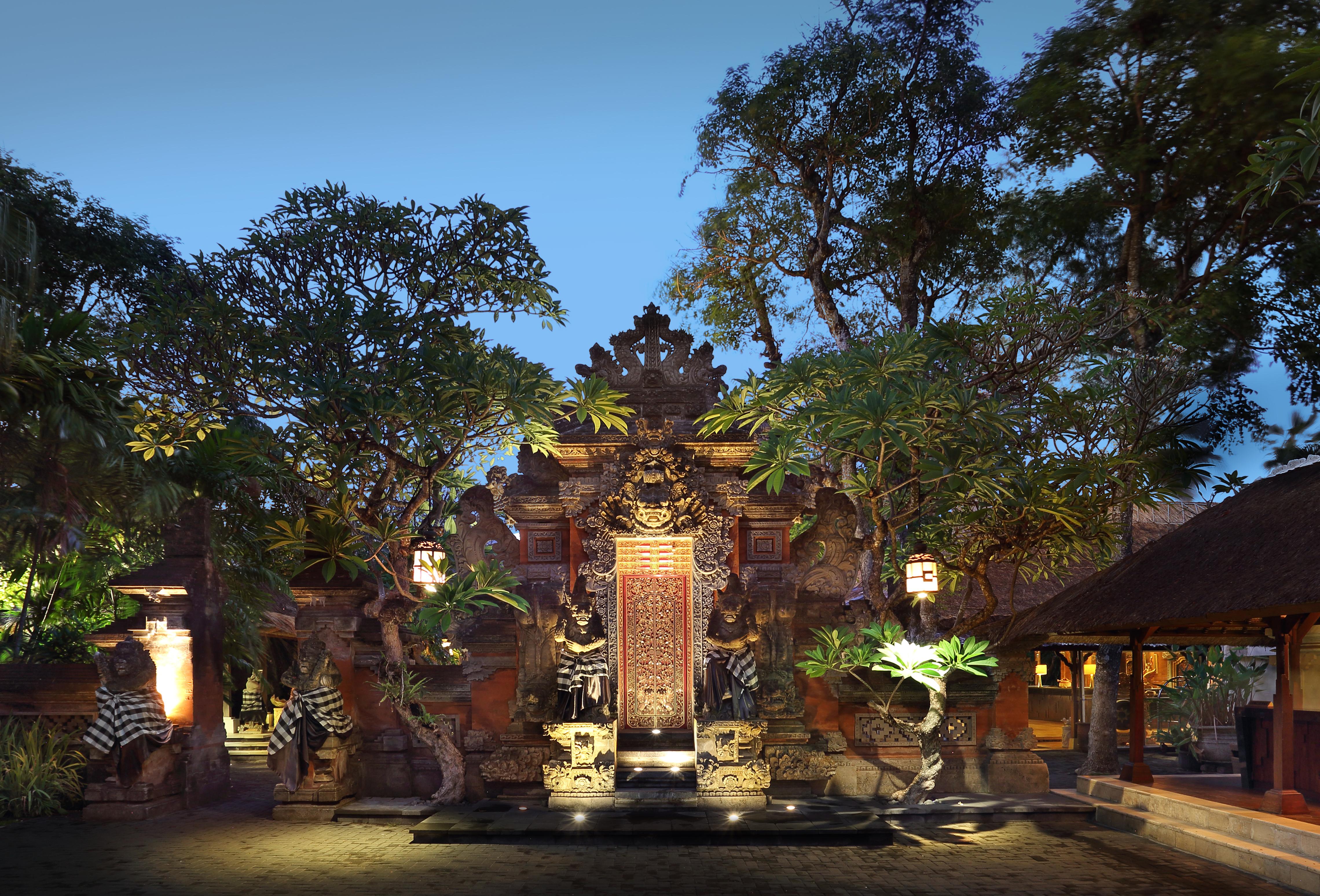 Puri Santrian Beach Resort And Spa Sanur Εξωτερικό φωτογραφία