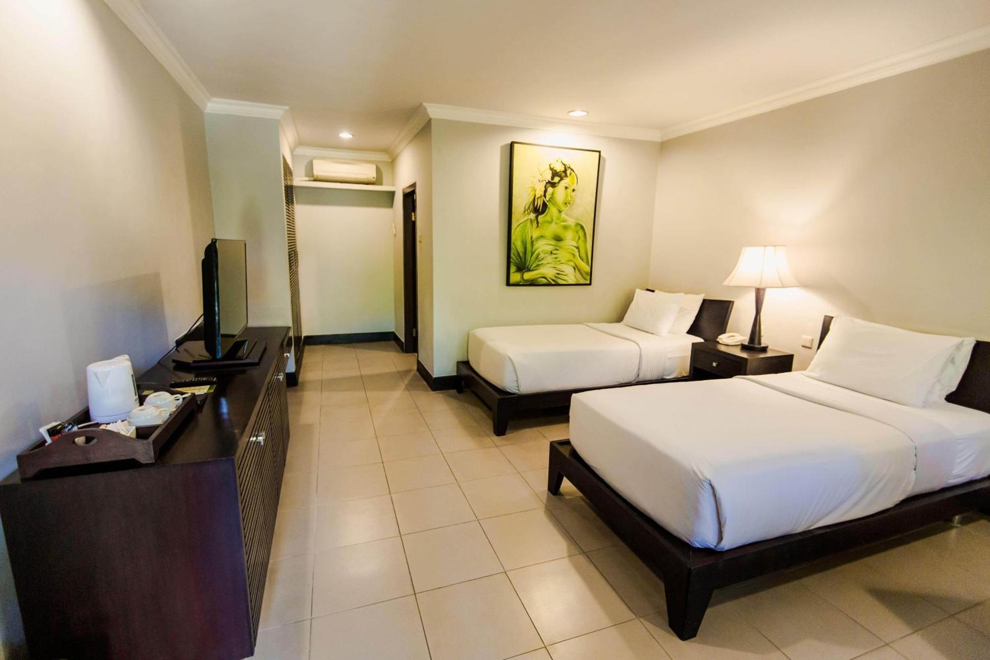Puri Santrian Beach Resort And Spa Sanur Εξωτερικό φωτογραφία