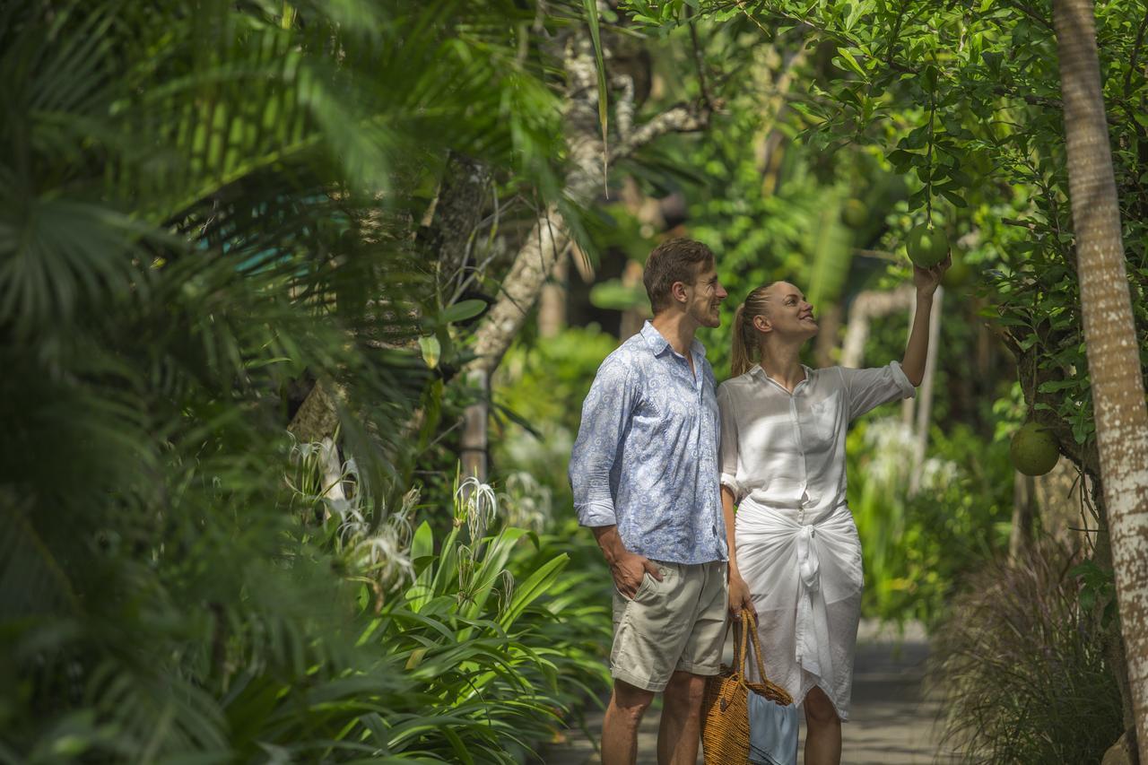 Puri Santrian Beach Resort And Spa Sanur Εξωτερικό φωτογραφία
