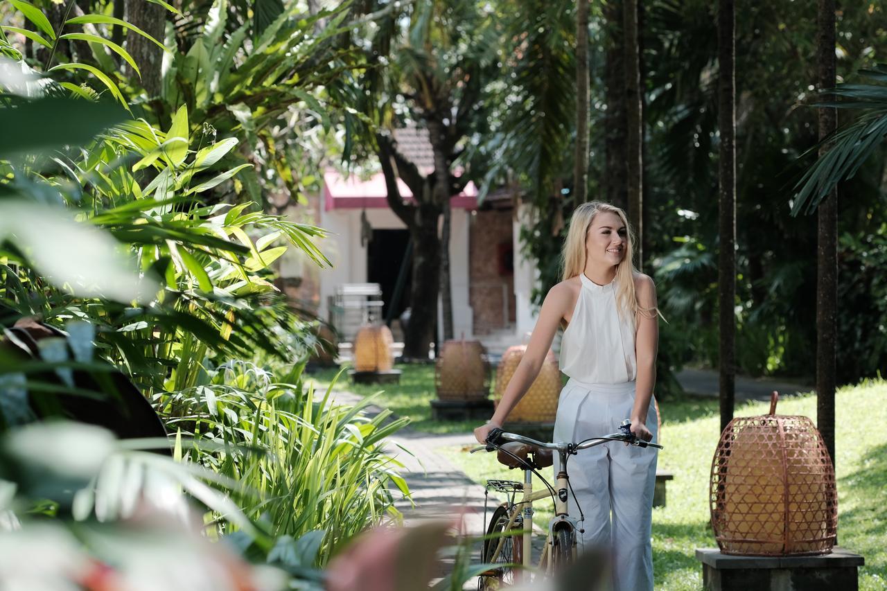 Puri Santrian Beach Resort And Spa Sanur Εξωτερικό φωτογραφία